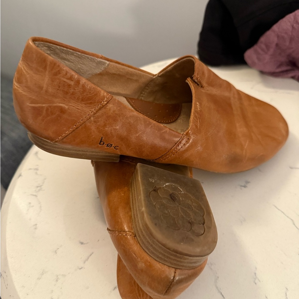 boc Tan Suede Leather Loafers Flats